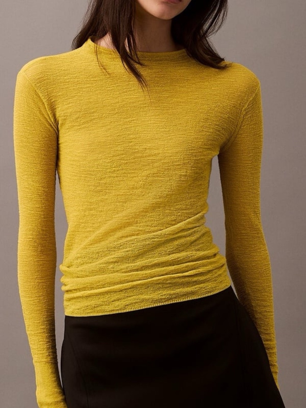 Textured Slim‎ Mock-Neck T-Shirt